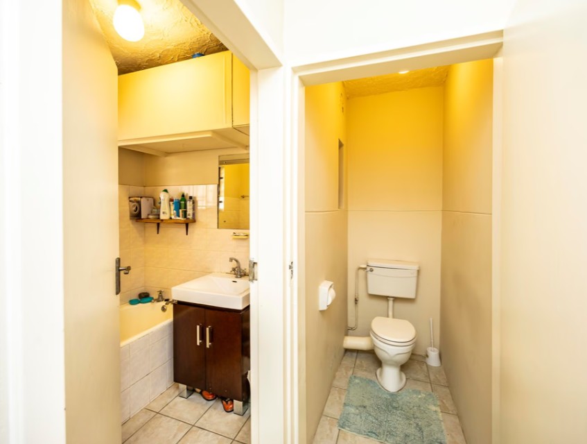2 Bedroom Property for Sale in Baysville Eastern Cape